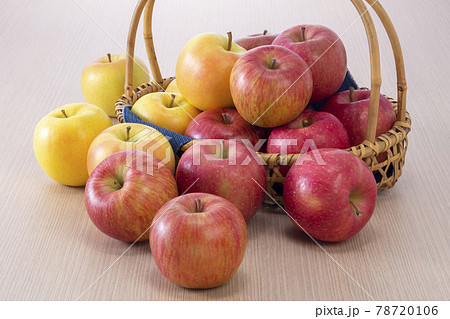 りんご　多種　かご盛り 78720106