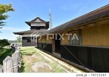 足助城本丸高櫓と長屋 足助城本丸高櫓と長屋 78723285