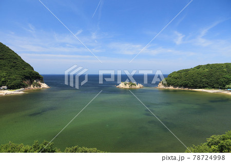 浦島伝説の地、三豊市荘内半島「鴨ノ越」（左は丸山島） 78724998