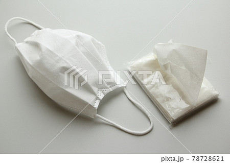 マスクとティッシュ 78728621