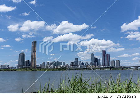 空 現代建築 自然 78729538