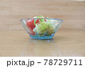 温玉サラダ　 78729711