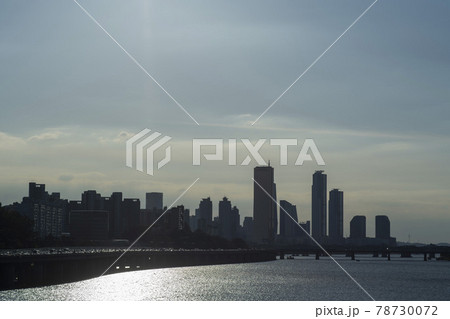 都市 都会 夕焼け 78730072