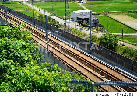 本数の減った北陸新幹線 本数の減った北陸新幹線 78732583