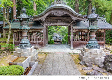 Temple buildings in summer, Eiheiji, Japan. 78736764