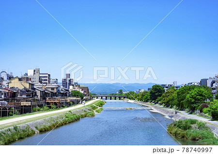 新緑の鴨川（京都） 78740997