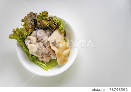 韓国、中国、台湾、沖縄、などでよく食べられてる豚足 韓国、中国、台湾、沖縄、などでよく食べられてる豚足 78748566