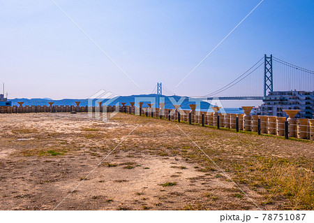 五色塚古墳と明石海峡大橋 78751087