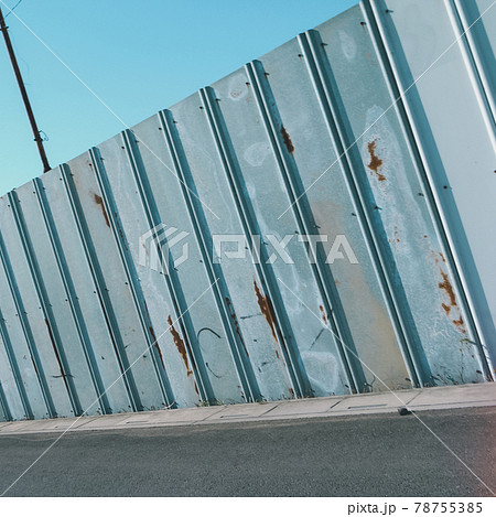 工事現場の仮囲い 工事現場の仮囲い 78755385