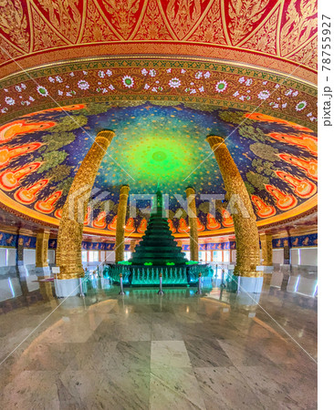 Wat Paknam Bhasicharoen, a temple, pagoda and Buddha statue in Bangkok Thailand 78755927