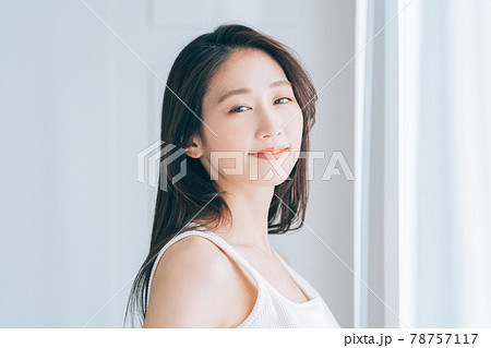 女性　ビューティー 78757117