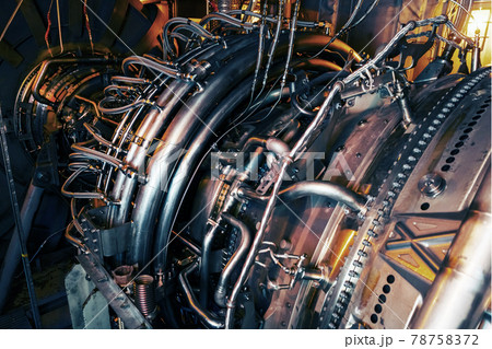 Element of a high-tech Gas turbine with a reactive fuel supply system 78758372
