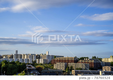 梅雨の晴れ間の雲の流れ 梅雨の晴れ間の雲の流れ 78760328