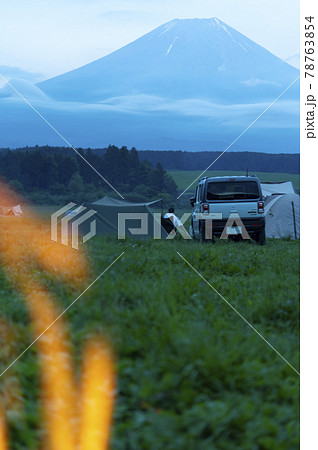 焚き火と富士山 焚き火と富士山 78763854
