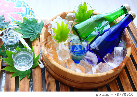 冷酒を楽しむ夏 冷酒を楽しむ夏 78770910