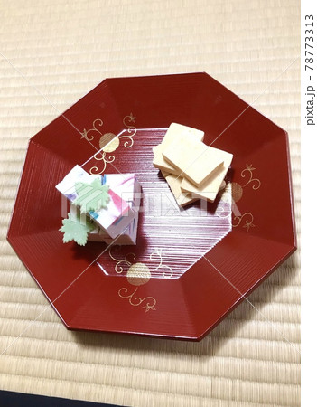 茶道の時に出された、お干菓子。 茶道の時に出された、お干菓子。 78773313