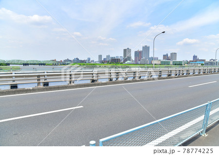 新荒川大橋／川口市方面を望む(東京都北区)【2021.6】 78774225