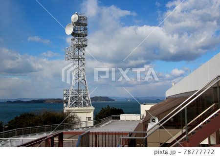 与島サービスエリアの展望台から電波塔を望む 78777772