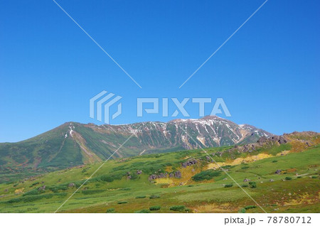 北海道　旭岳から当麻岳・安足間岳を望む 78780712