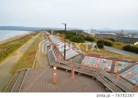 世界一長いベンチ サンセットヒルイン増穂(石川県) 世界一長いベンチ サンセットヒルイン増穂(石川県) 78782267