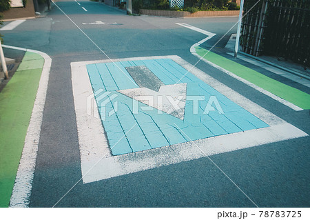 通路一方