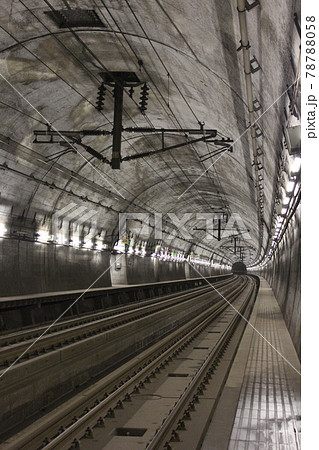 青函トンネル吉岡海底駅のホーム 78788058