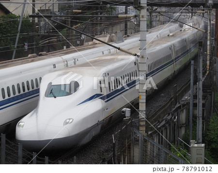 新幹線N700S　J4編成　雨の山科付近にて 78791012