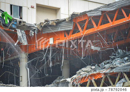 ビルの解体工事 ビルの解体工事 78792046