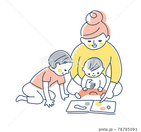 絵本を見ている親子 78795091