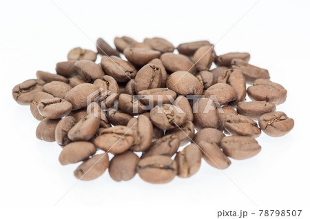 焙煎したコーヒー豆の拡大写真 焙煎したコーヒー豆の拡大写真 78798507