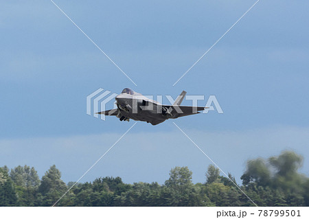 アメリカ空軍F-35AライトニングⅡギアアップ アメリカ空軍F-35AライトニングⅡギアアップ 78799501