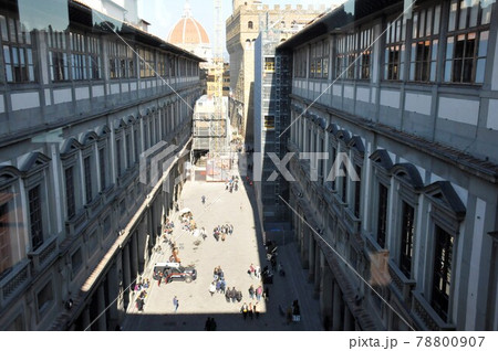 イタリア、フィレンツェ、ウフィツィ美術館 イタリア、フィレンツェ、ウフィツィ美術館 78800907