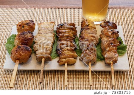 焼鳥　焼き鳥　ビール 78803719