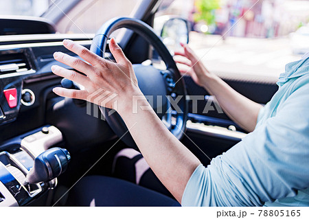 自動運転　オートパイロット　クルマ　AI 78805165