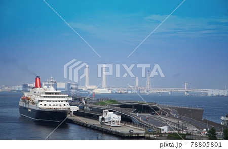 横浜港の桟橋 78805801
