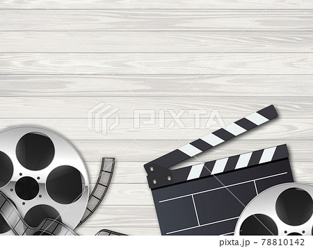 カチンコとフィルムロール 78810142