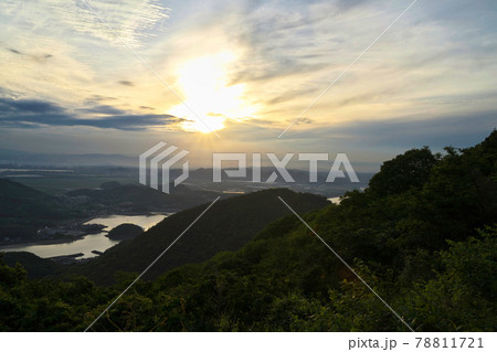 《岡山県》御嶽山から眺める夕景【5月】 《岡山県》御嶽山から眺める夕景【5月】 78811721