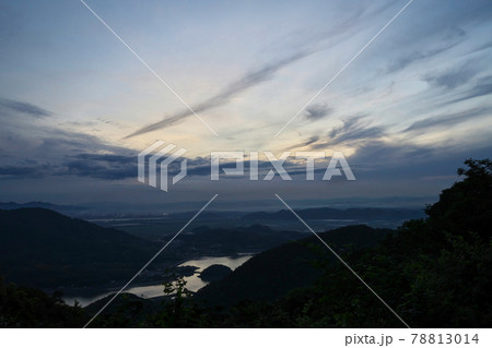 《岡山県》御嶽山から眺める夕景【5月】 《岡山県》御嶽山から眺める夕景【5月】 78813014