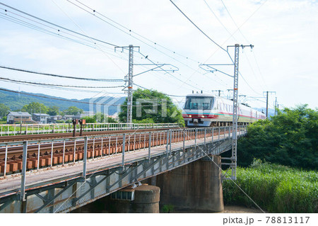出雲市へと向かうパノラマグリーン車の特急やくも号(矢部川B橋梁にて) 岡山県岡山市北区 出雲市へと向かうパノラマグリーン車の特急やくも号(矢部川B橋梁にて) 岡山県岡山市北区 78813117