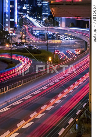 東京の交通網を光でイメージ化する夜景写真03 78815067