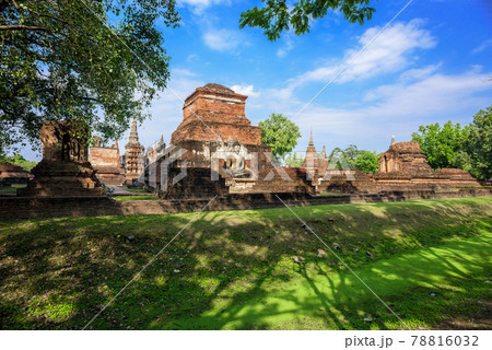 Sukhothai historical park 78816032
