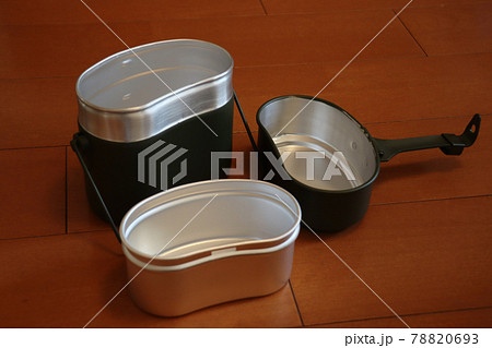 ドイツ兵式の飯盒 78820693