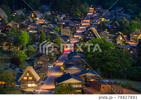 《岐阜県》白川郷の日没・初夏 《岐阜県》白川郷の日没・初夏 78827891