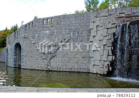 【北海道】秋の札幌芸術の森野外美術館 78829112