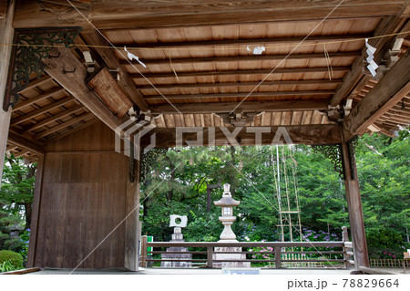 あじさい神苑で有名な兵庫県明石市の東播磨にある住吉神社の能舞台 あじさい神苑で有名な兵庫県明石市の東播磨にある住吉神社の能舞台 78829664