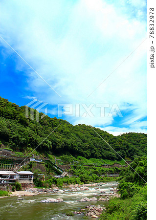JR中央本線定光寺駅と、その周辺の風景 78832978
