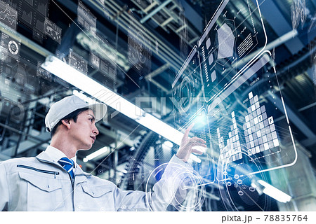生産/工場で作業する技術者 生産/工場で作業する技術者 78835764