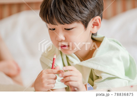 子供 ベッド 寝台 78836875