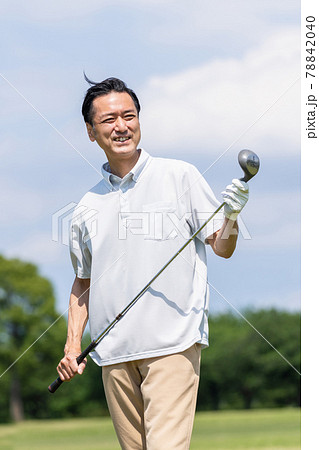 ゴルフ ミドル男性 ゴルフ場 ゴルフ ミドル男性 ゴルフ場 78842040