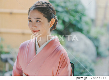 着物姿の20代女性 着物姿の20代女性 78844543